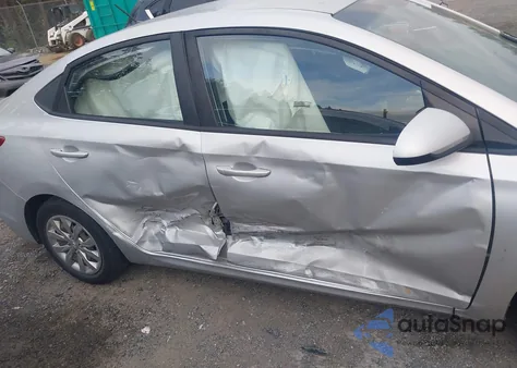 2018 Hyundai Accent Se из США, поврежденный, VIN 3KPC24A3XJE018070